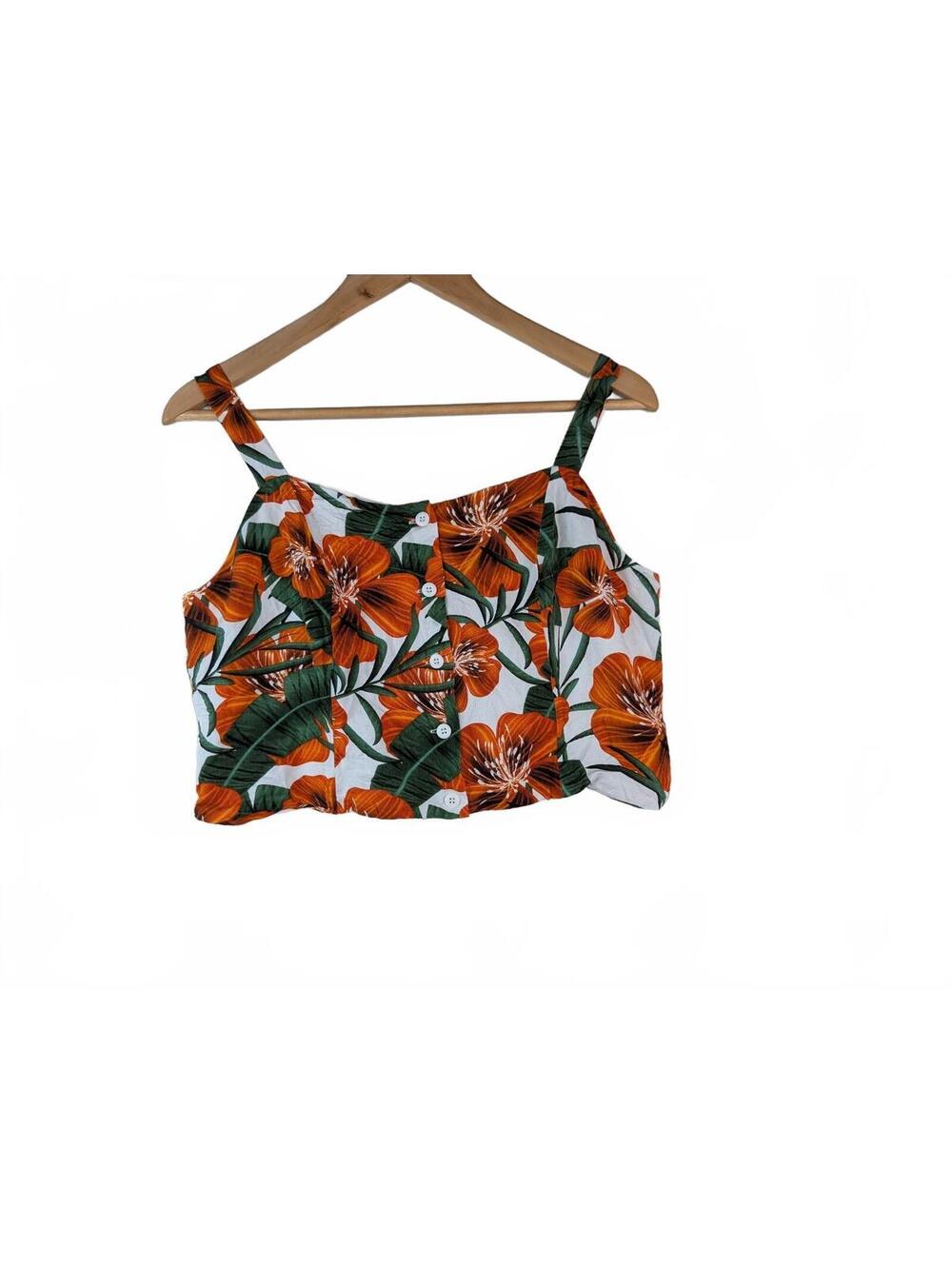 Monroe & Main Tropical Floral Button Front Crop Top Size S